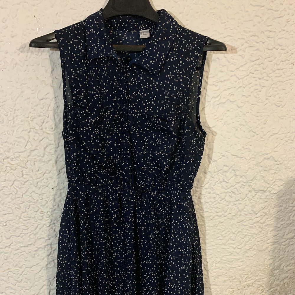 H&M Divided Sleeveless Star Dress